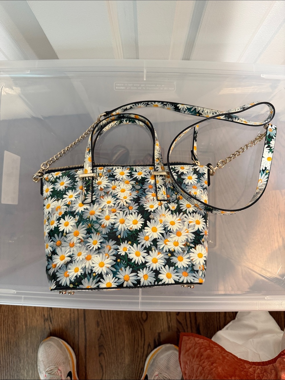 kate spade Floral Daisy Crossbody Bag - White & Yellow on Black